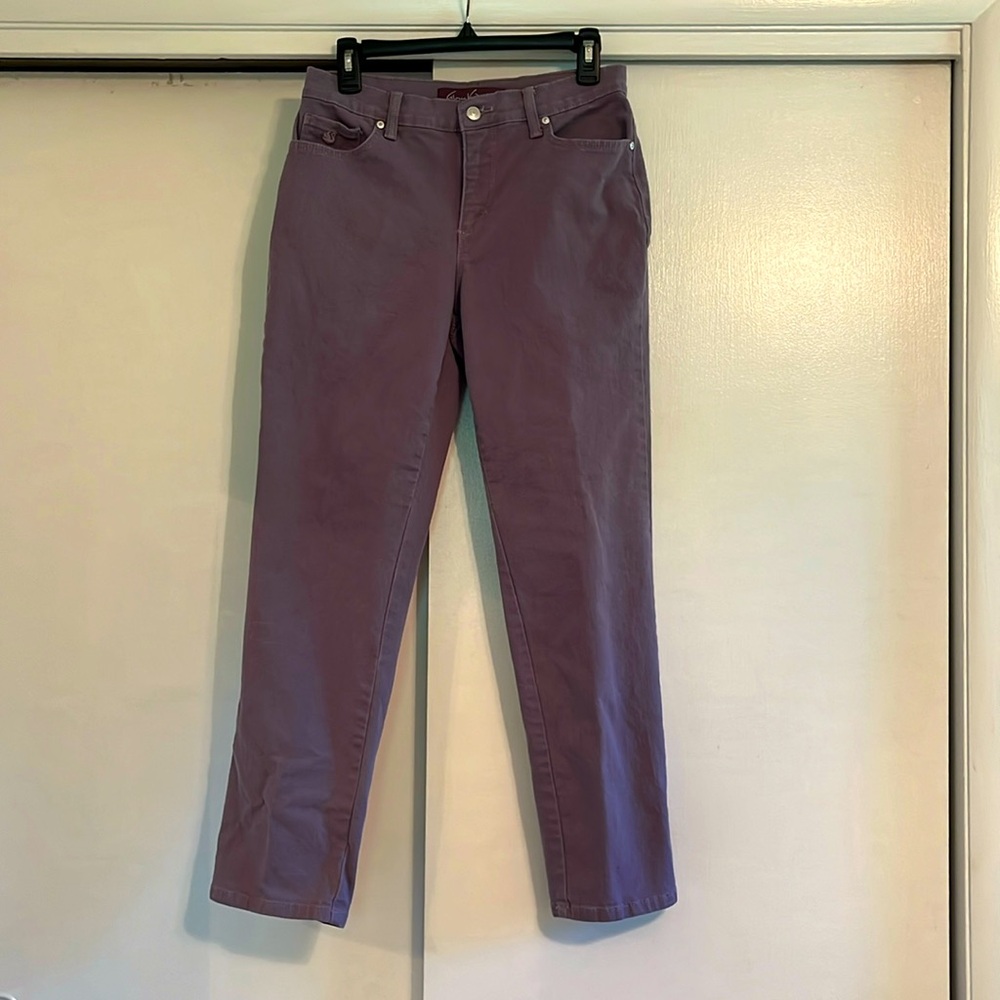 Gloria Vanderbilt “Amanda“ Purple Straight Leg Jeans Size 6 Short